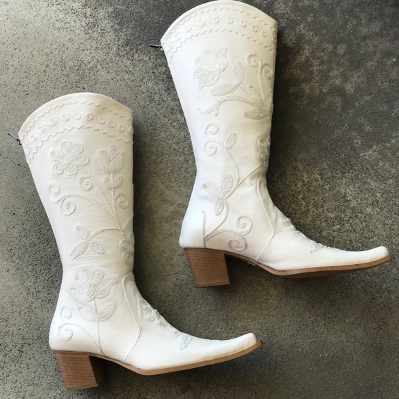 white embroidered cowboy boots
